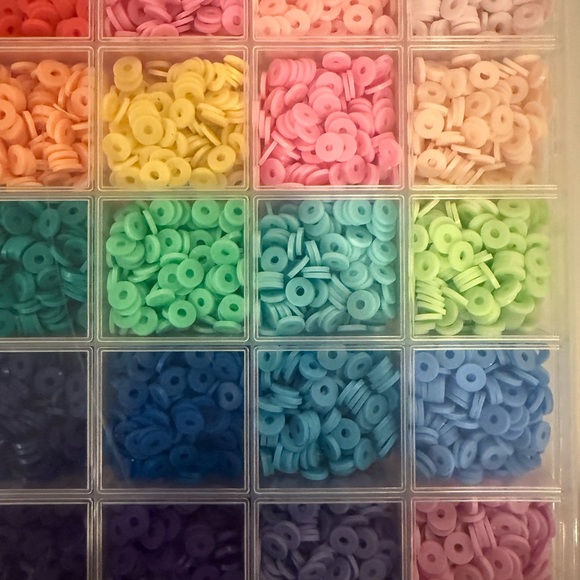 Bead set - Picture 2 of 10